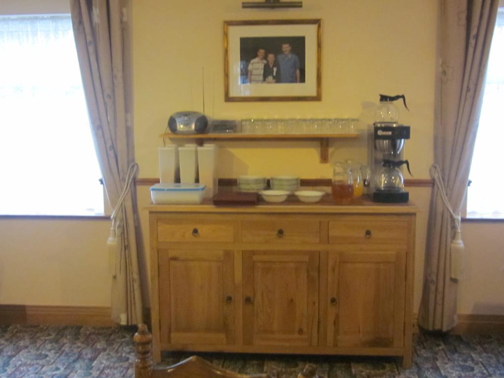 Devanes B&B ดิงเกิล ภายนอก รูปภาพ